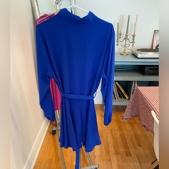 New! You can’t find this type of blue or fit easily!! Cute dress from Quiz - Picture 5 of 5